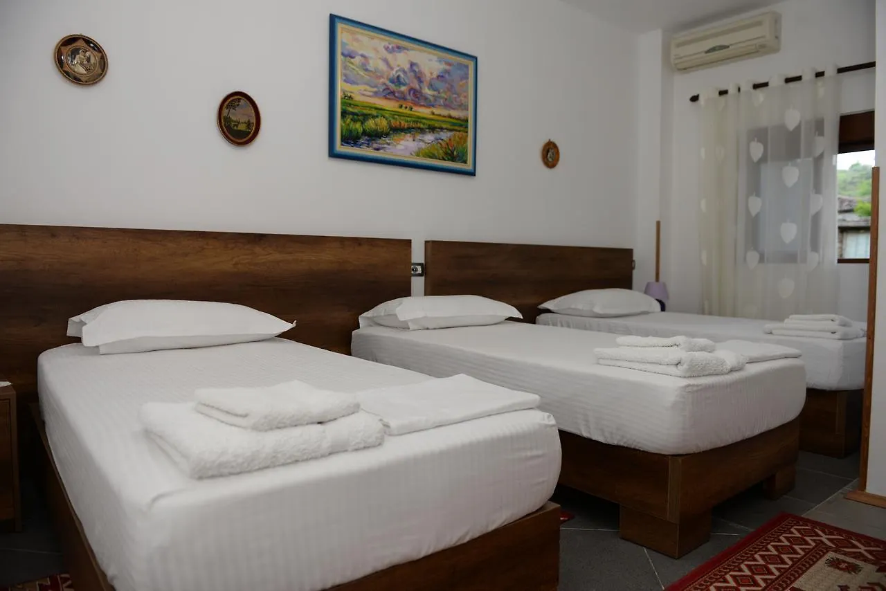 Villa Juri Garden Berat 4*,  Albania